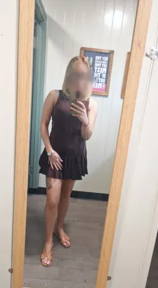 Eleri, 36