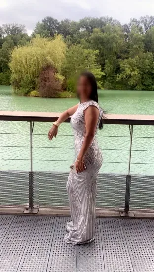 Isla, 40