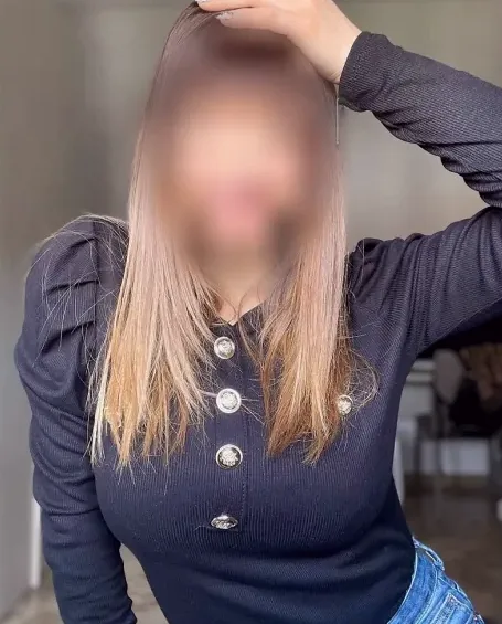 Priya, 37