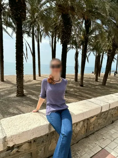 Sadia, 36