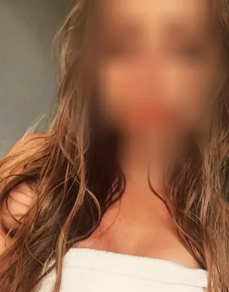 Yasmin, 26